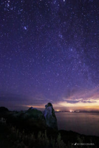 猿岩と星空-大沢邦生-Kunio.Osawa